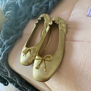 lilly pulitzer gold slides